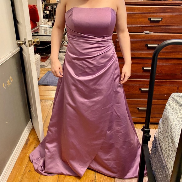 Davids bridal strapless dress size 10 - Picture 3 of 7